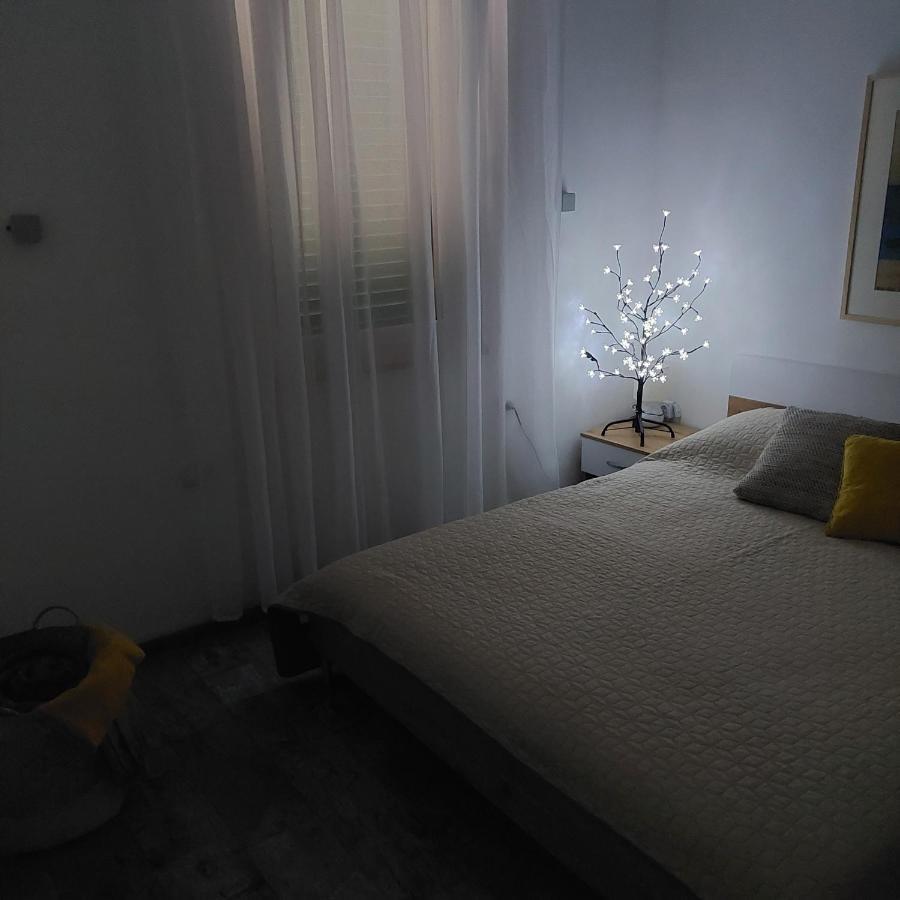 Apartman Olive Supetar Dış mekan fotoğraf